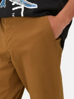 Calças Chino Elásticas Corte Justo