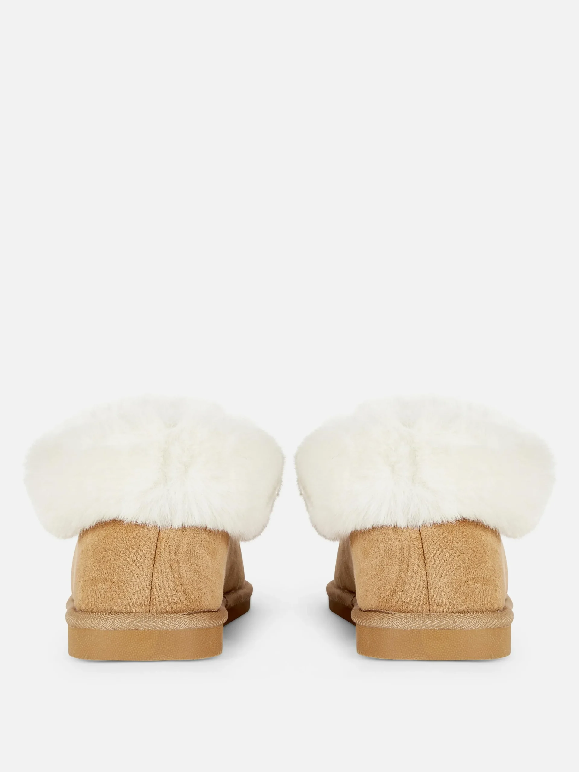 Pantufas Estilo Mocassim Forro Imitação Pelo