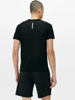 T-shirt Desempenho Gola Redonda