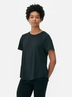 T-shirt Desportiva Gola Redonda