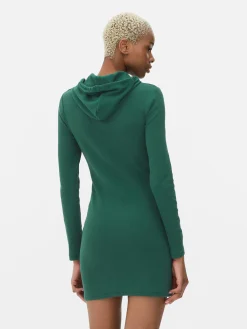 Vestido Mini Capuz